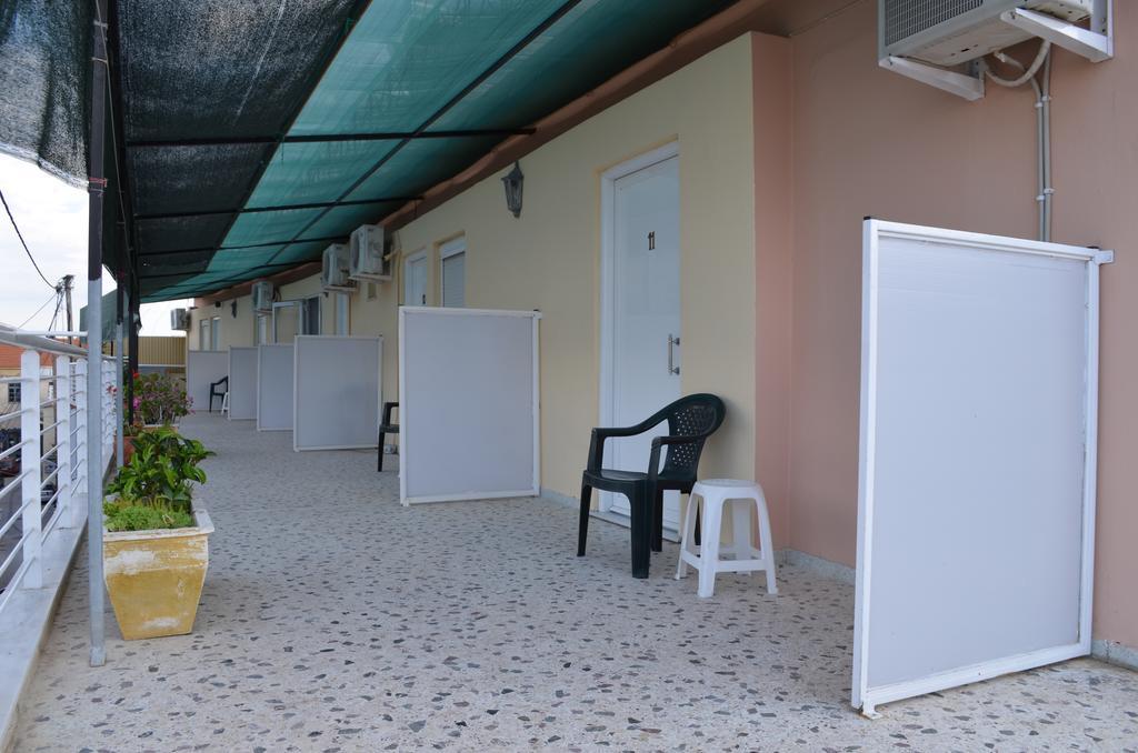 Fontana Rooms Mytilene Exterior photo